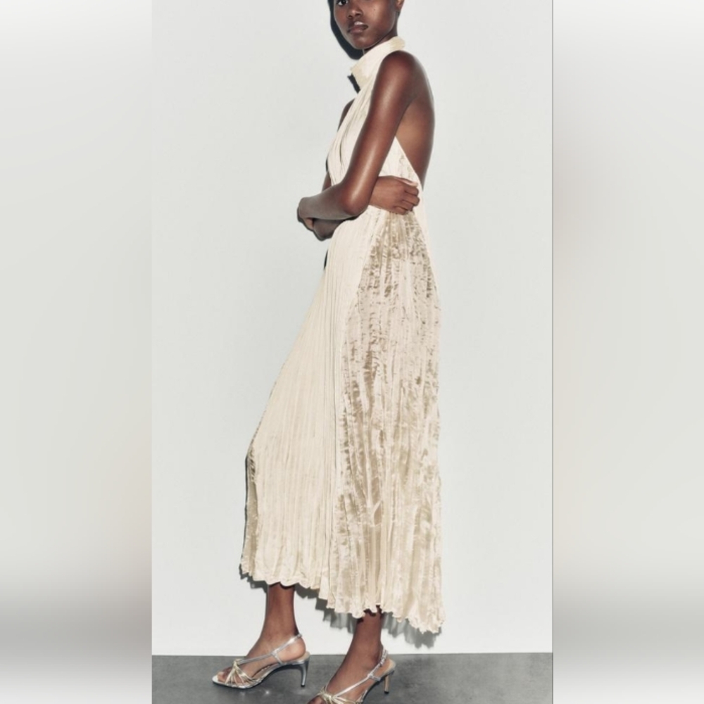 Zara Long Pleated Halter Neck Dress Sz M-L